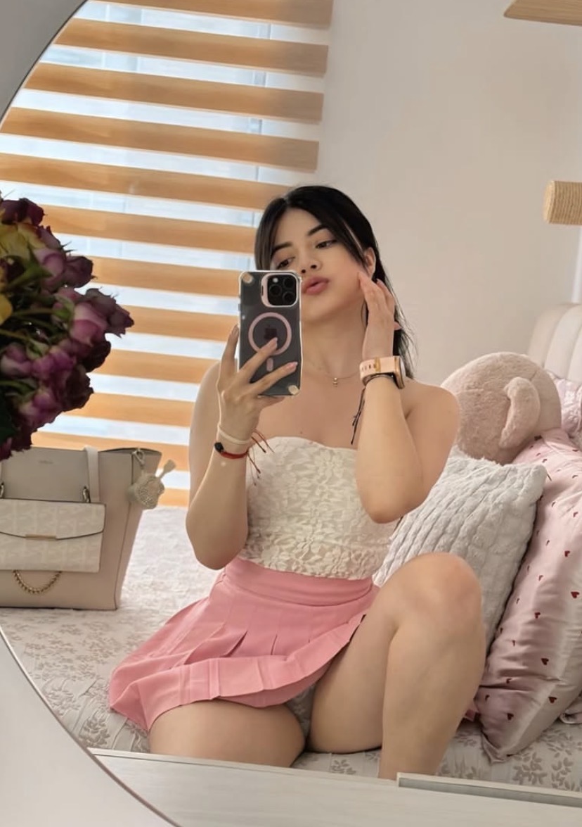 Aziziye Yüksek Enerjili Kadın Bayan Escort Işıl